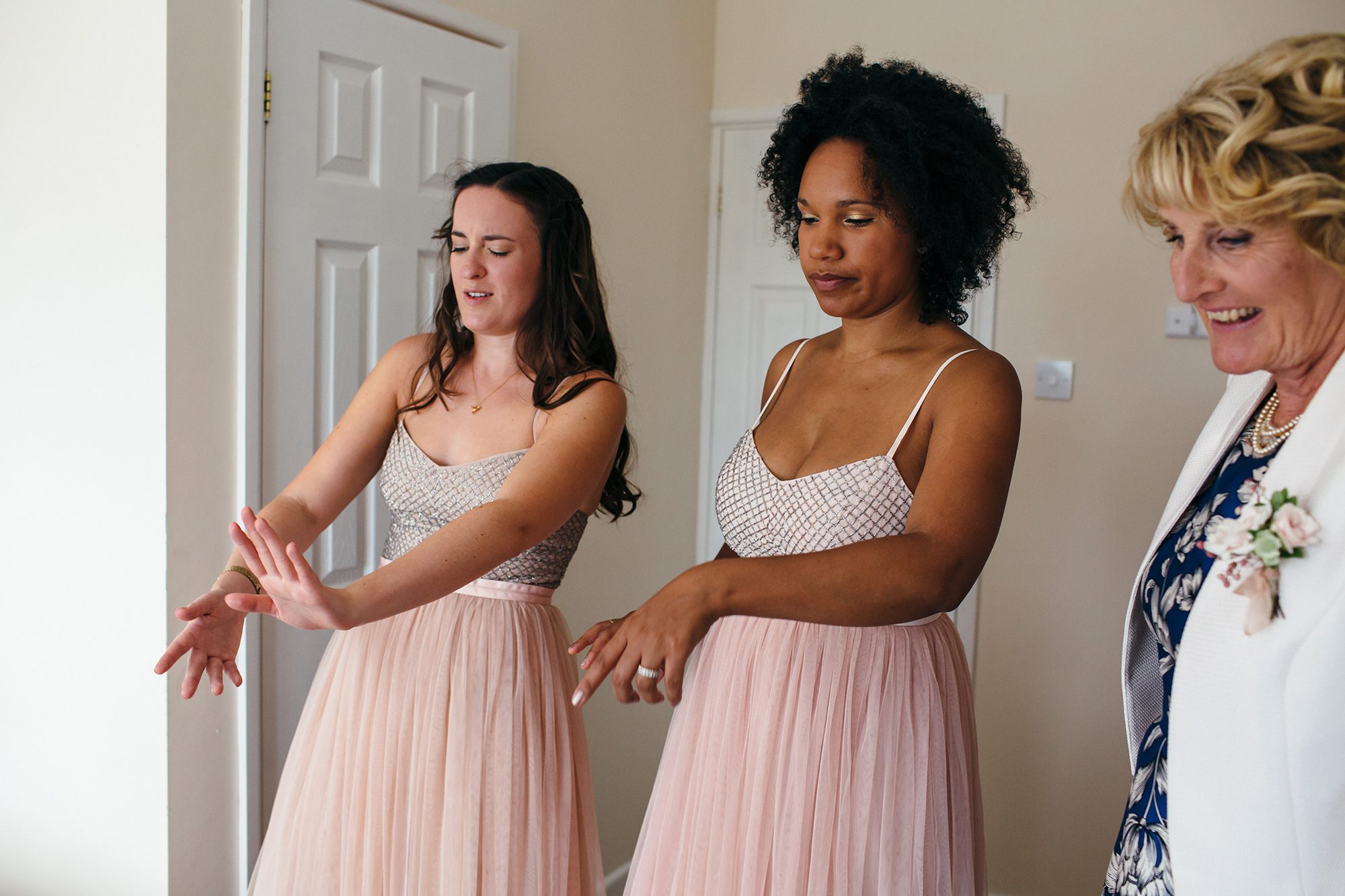 Wedding Photographer Devon_Boho Beach wedding in Croyde_Freckle Photography-019