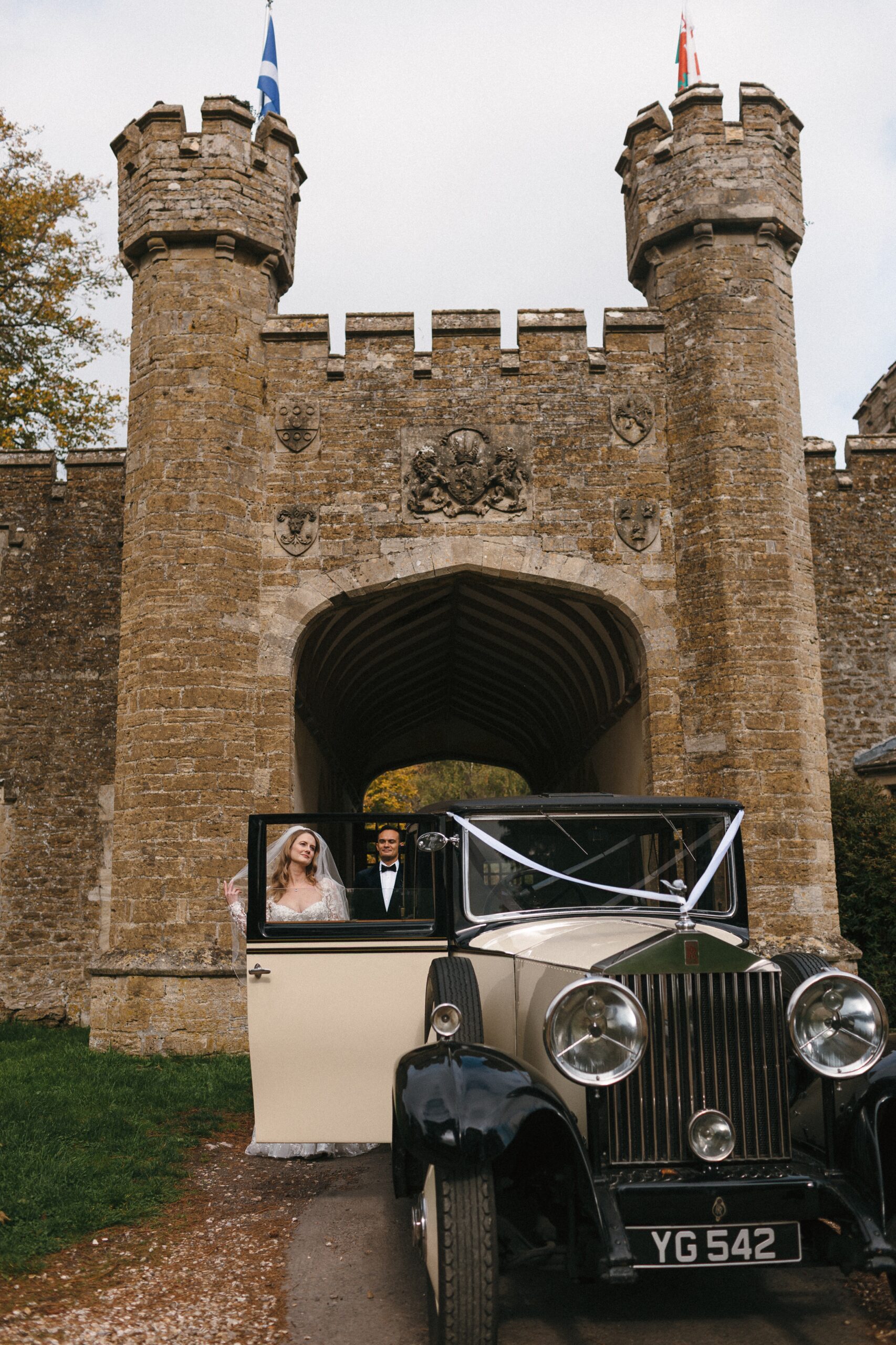 Orchardleigh Castle Wedding with vintage car
